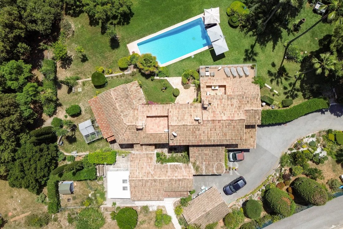Villa in Bois Fleuri-Chevre d'Or-Saint Philippe, Biot, France 2 - 18038480