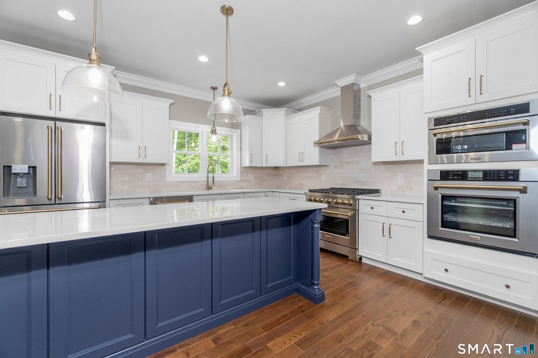 House in Guilford, Connecticut, United States 3 - 18040133