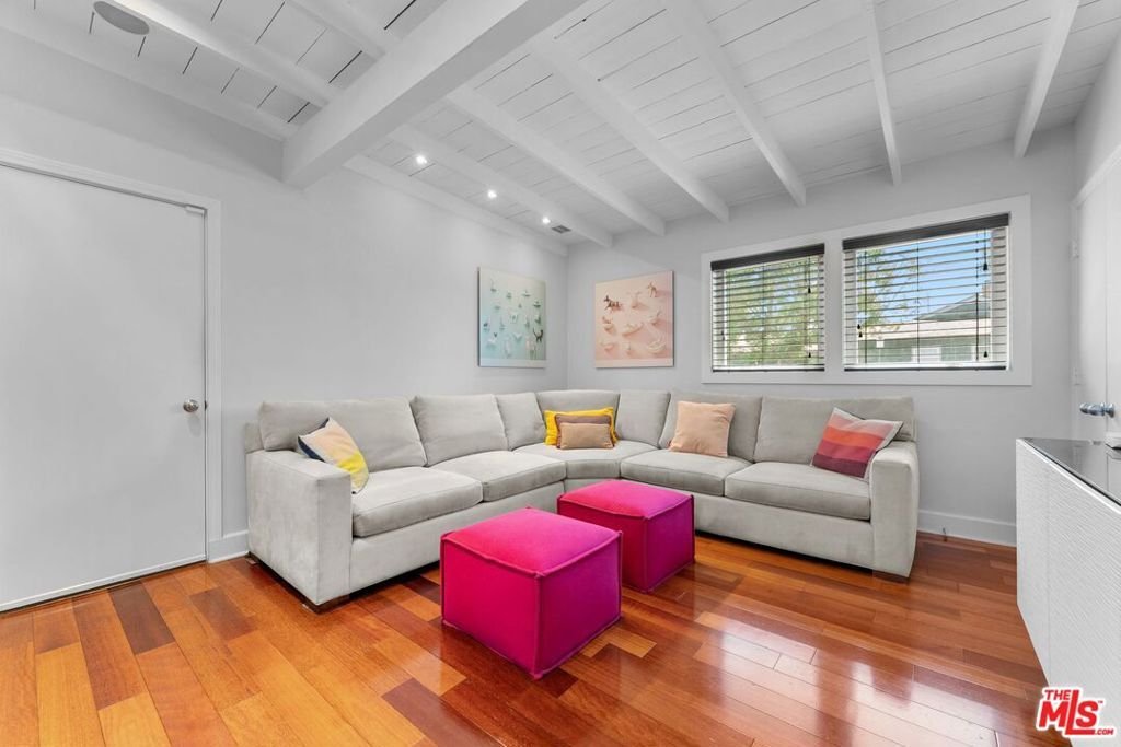 House in Los Angeles, California, United States 3 - 18040281