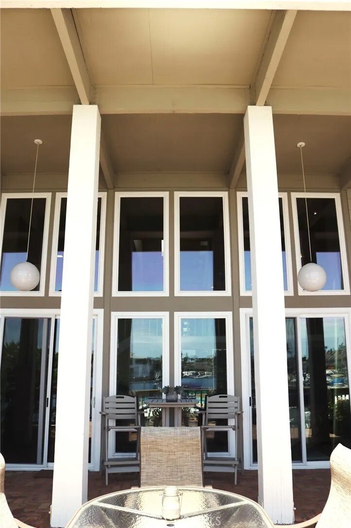 Condo in Huntington Beach, California, United States 5 - 18044439