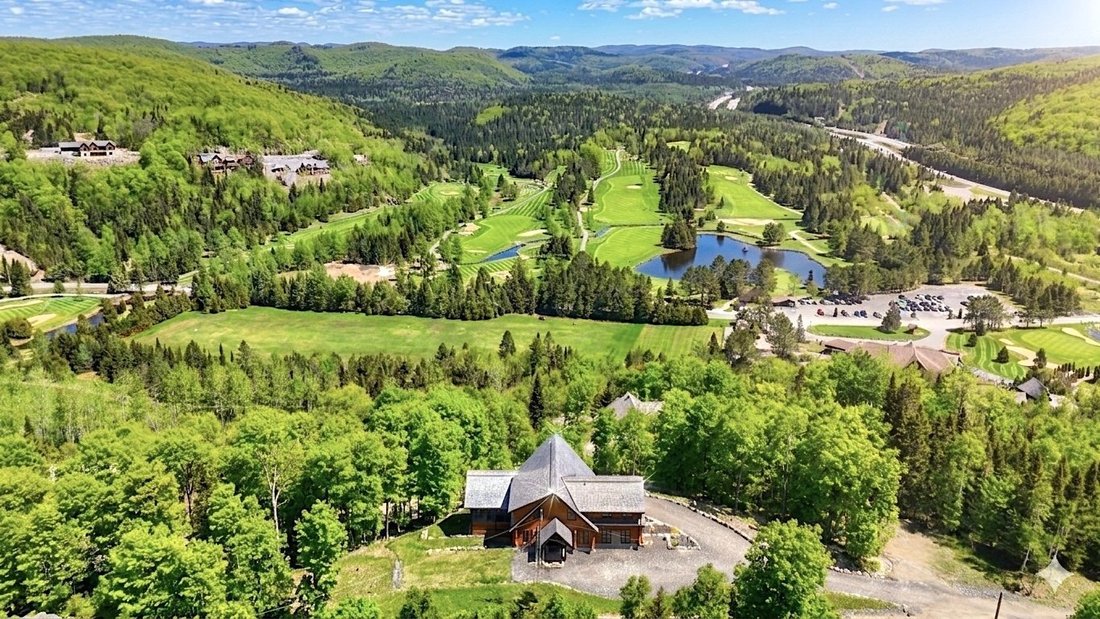 House in Saint-Faustin-Lac-Carré, Quebec, Canada 2 - 18042689