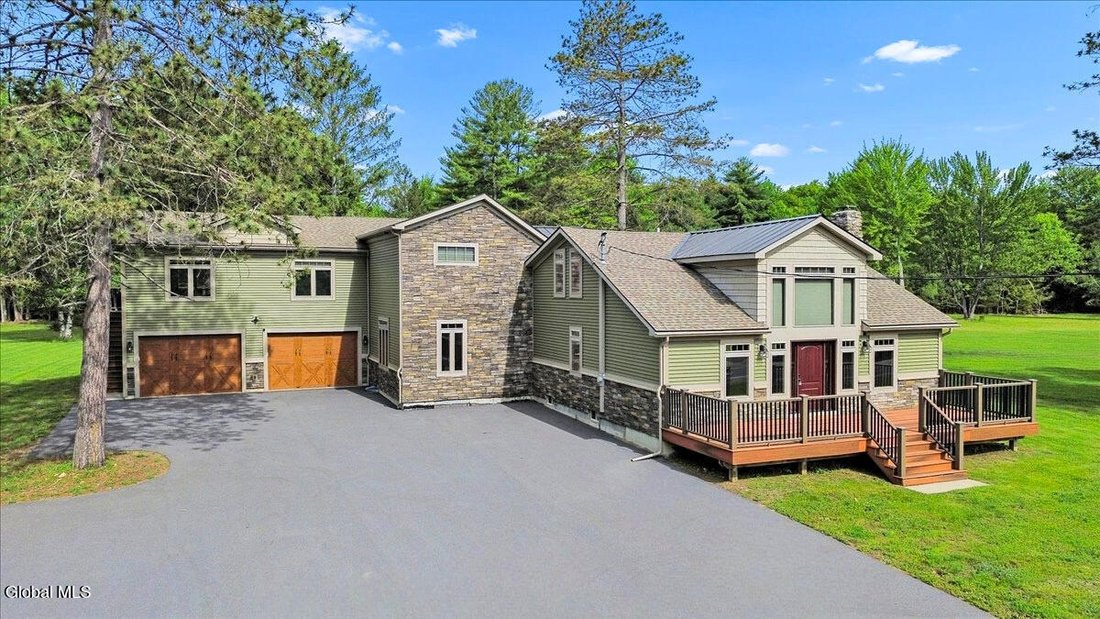 House in Hope, New York, United States 1 - 18046527
