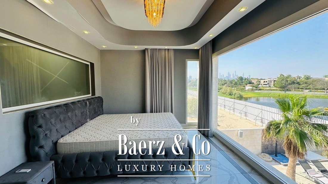 Villa in Al Wasl, Dubai, United Arab Emirates 3 - 15049785