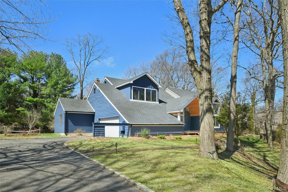 House in Port Jefferson, New York, United States 2 - 17635908