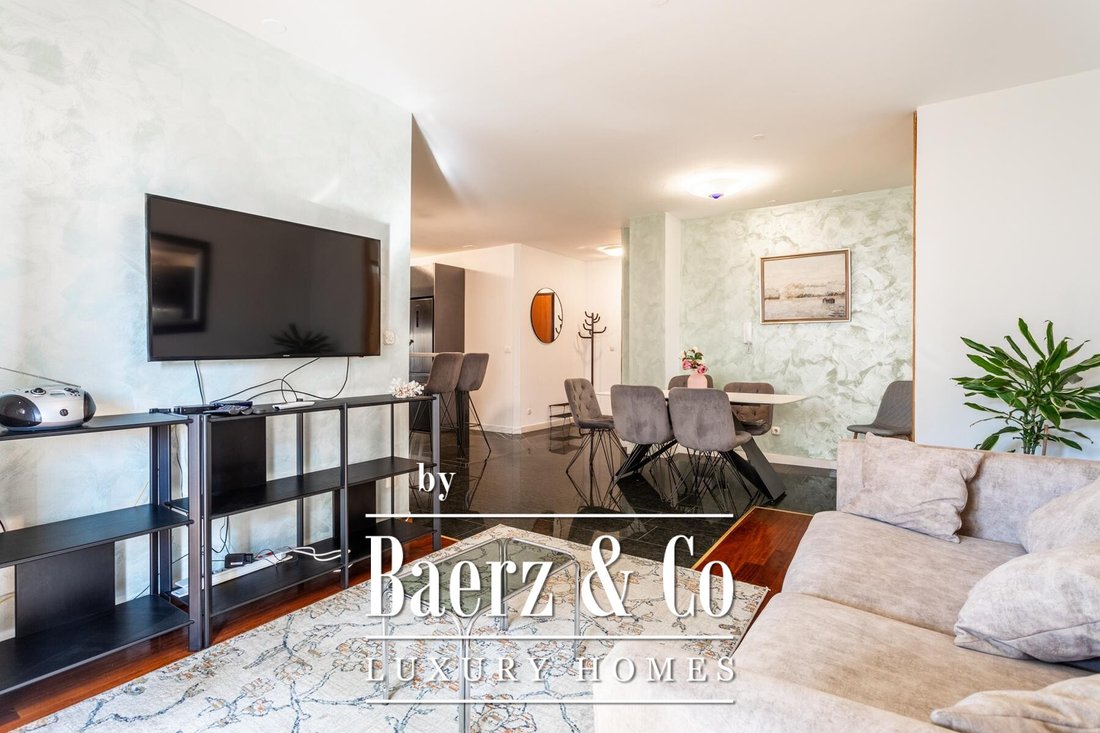 Apartment in Gradski kotar Bacvice, Split, Split-Dalmatia County 2 - 17394392