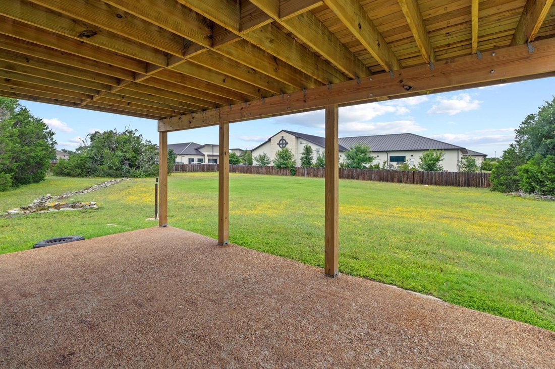House in Georgetown, Texas, United States 5 - 18041463