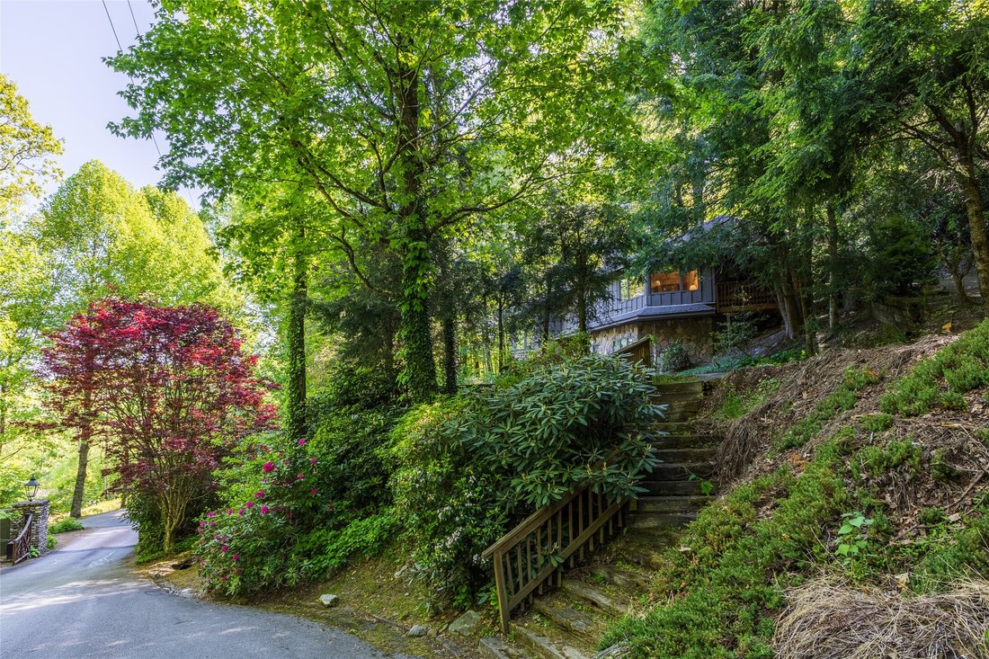 House in Highlands, North Carolina, United States 2 - 18050792