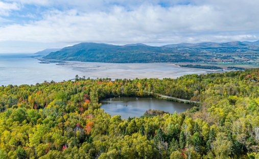 Terreno en Baie-Saint-Paul, Quebec, Canadá 1