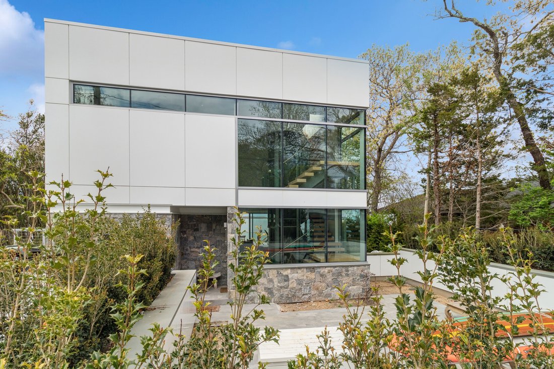 Sag Harbor, New York, United States 2 - 18051040