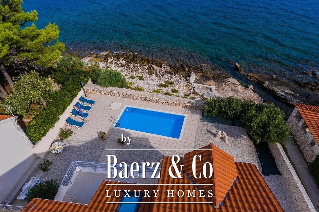 Villa in Splitska, Split-Dalmatia County, Croatia 5 - 17152071