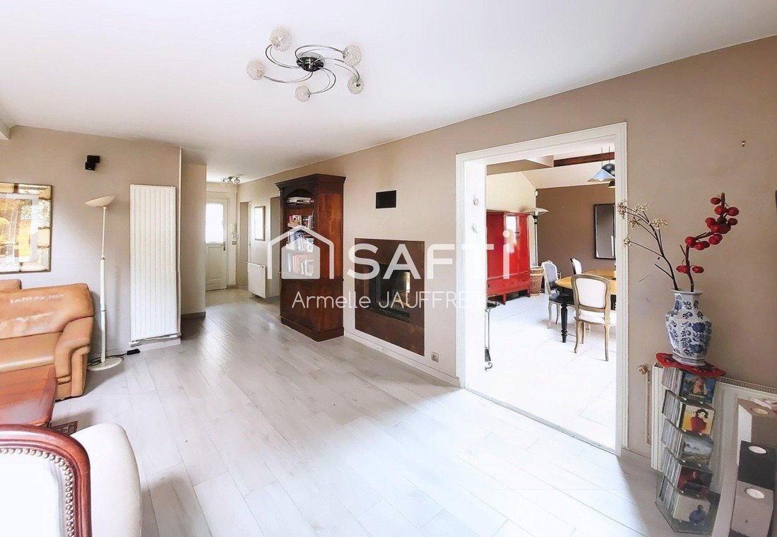 House in Saint-Brice-sous-Foret, Ile-de-France, France 5 - 18050645