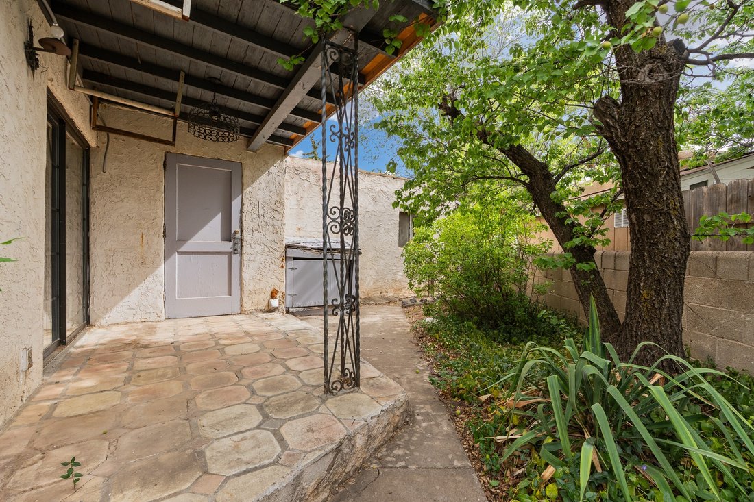 House in Santa Fe, New Mexico, United States 4 - 18048039
