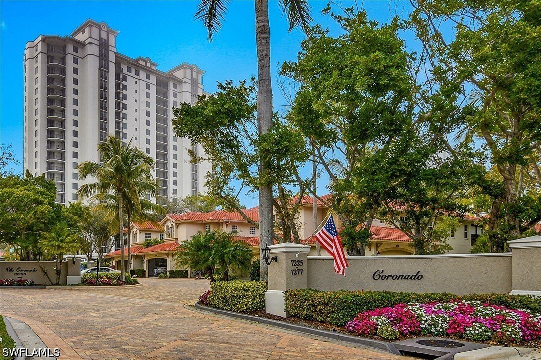 Condo in Naples, Florida, United States 1 - 17127032