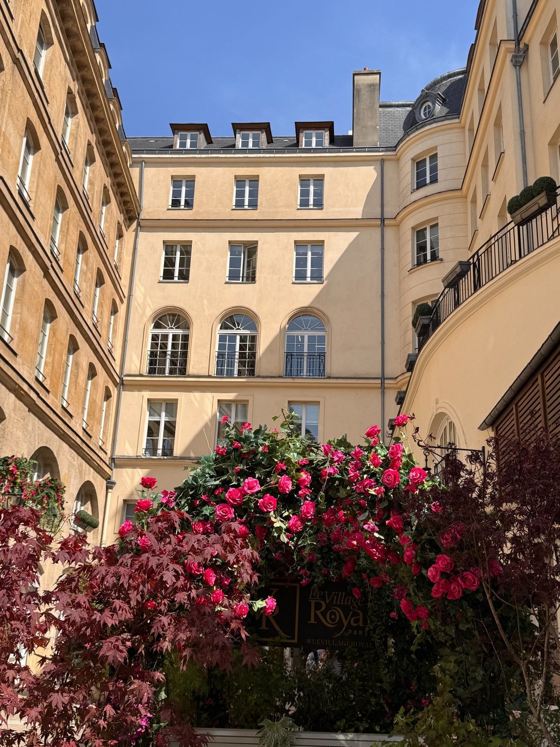 Apartment in Elysées-Madeleine, Paris 8e Arrondissement, Paris 2 - 16549067