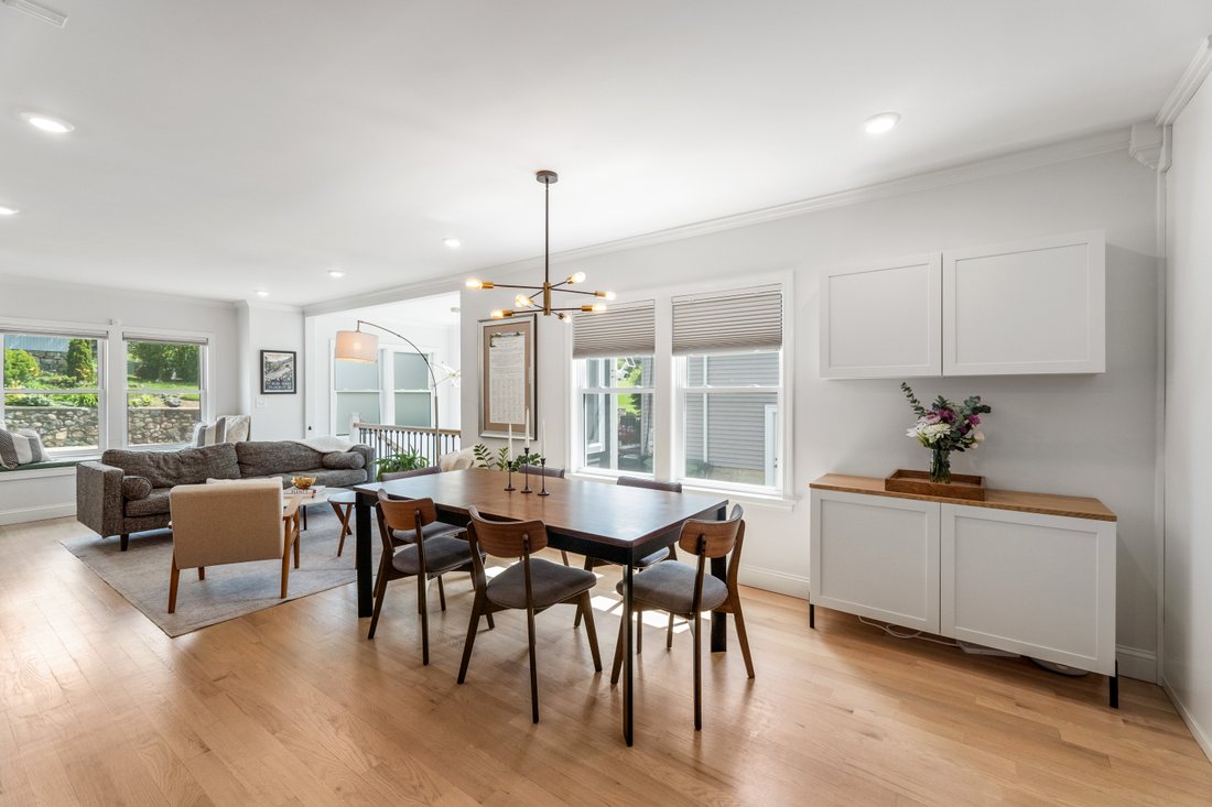 Condo in Watertown, Massachusetts, United States 4 - 18046129