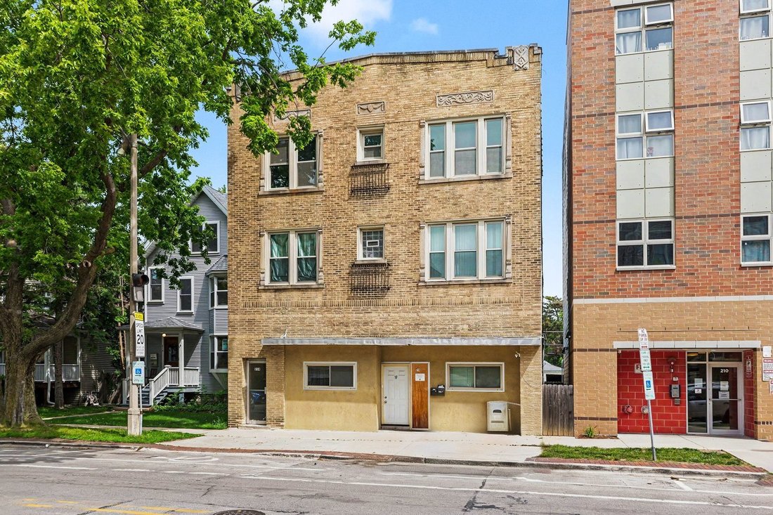 Oak Park, Illinois, United States 1 - 18040755