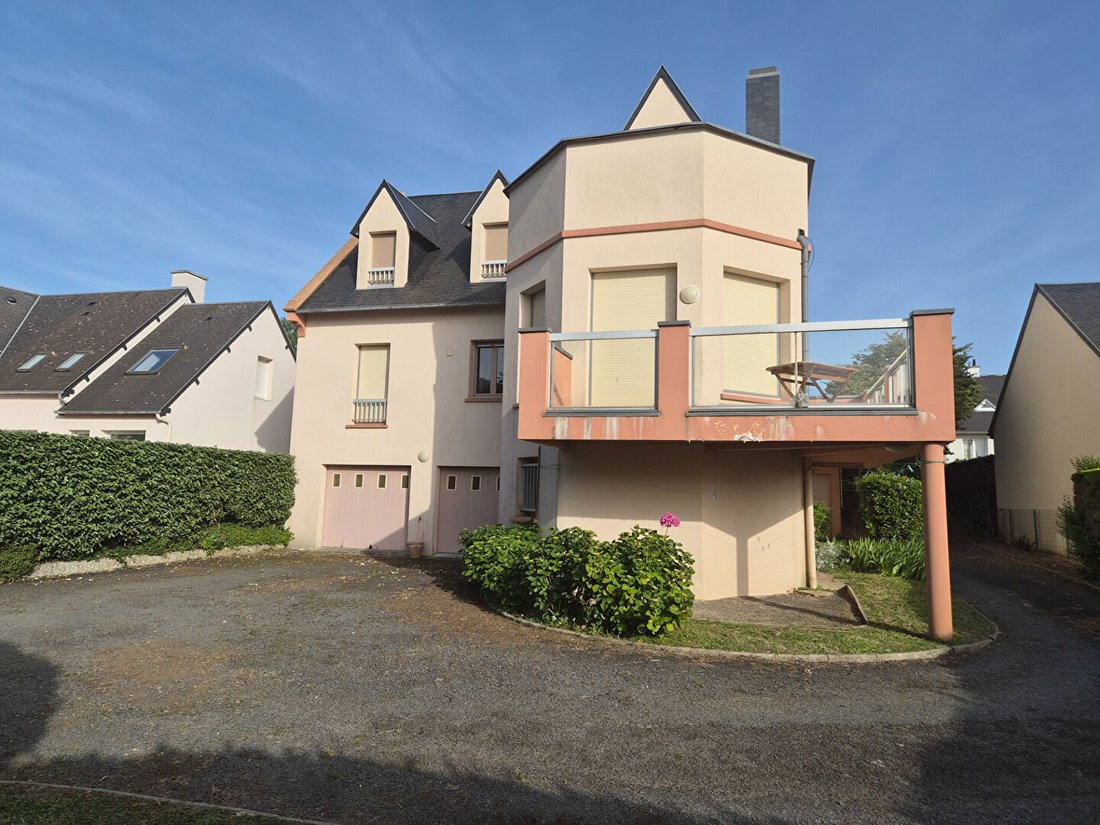 Villa in Granville, Normandy, France 3 - 17977369