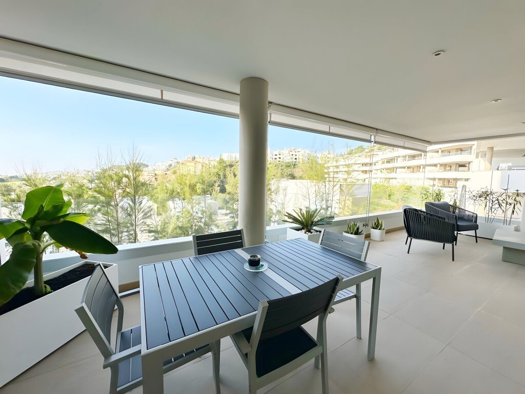 Apartment in Benahavis, Andalusia, Spain 2 - 18042522