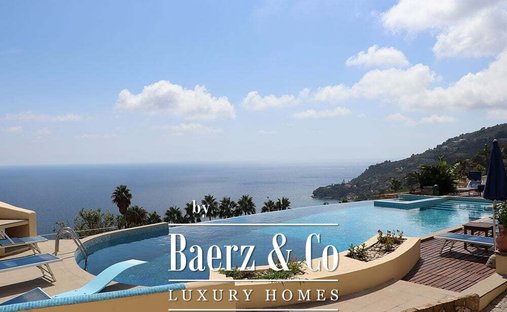 Villa in Center, Ospedaletti, Liguria 1
