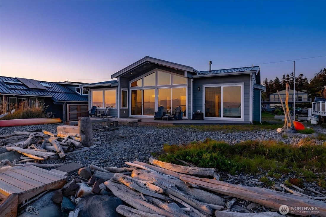 Coupeville, Washington, United States 5 - 18037478
