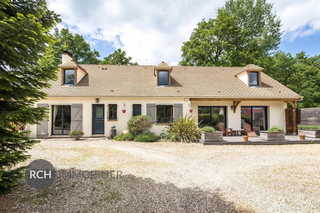 House in Gambais, Ile-de-France, France 1 - 18046725