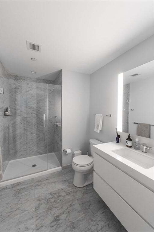 Condo in Boston, Massachusetts, United States 4 - 17429129