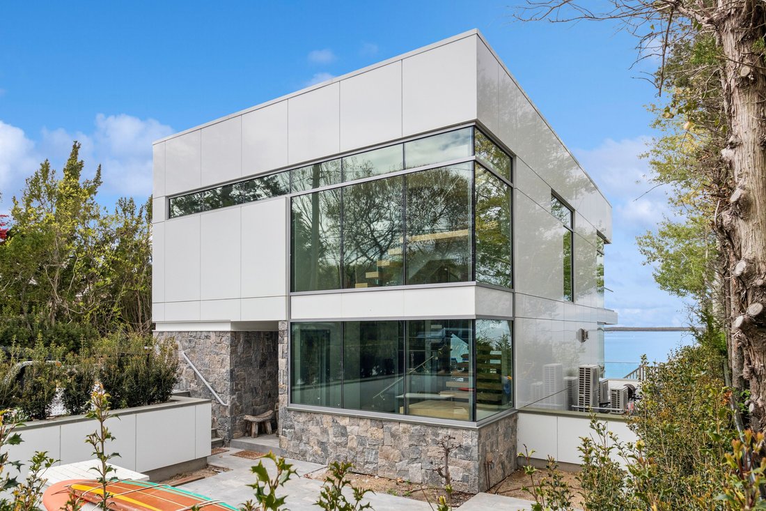 Sag Harbor, New York, United States 1 - 18051040