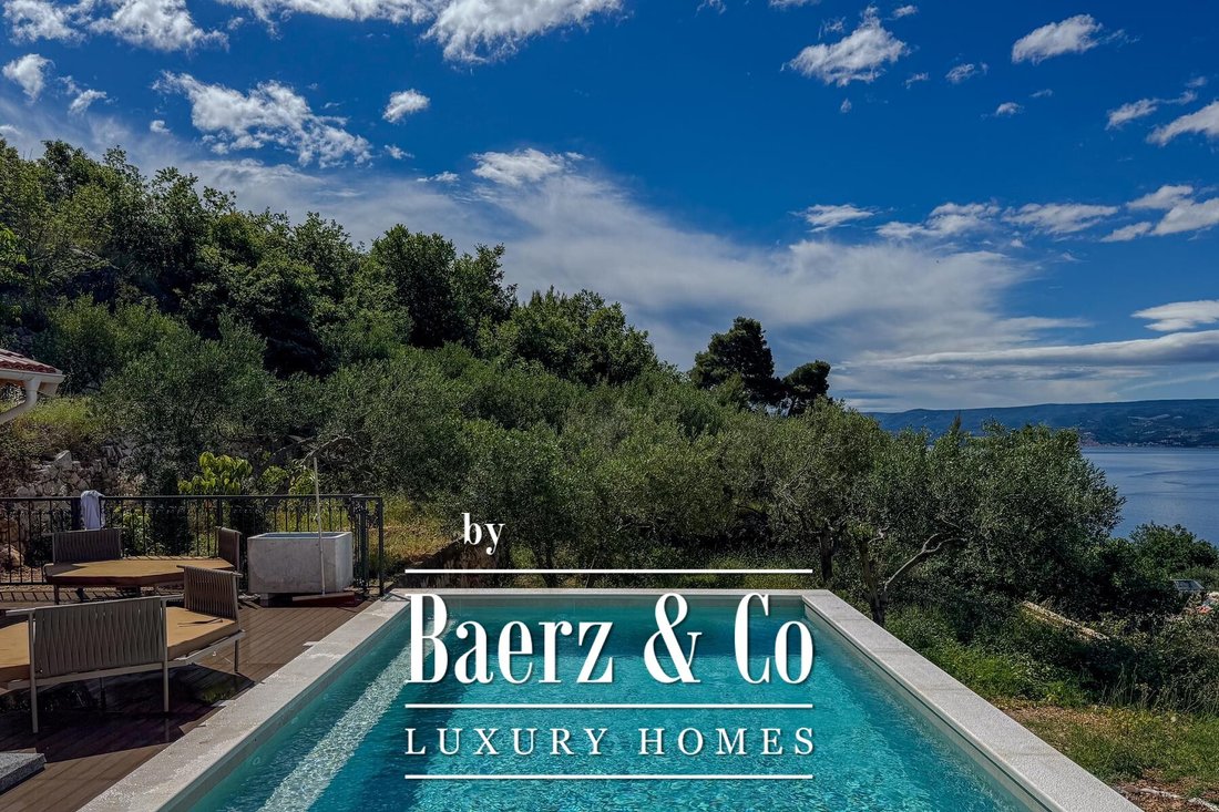 Villa in Jesenice, Split-Dalmatia County, Croatia 1 - 17386072