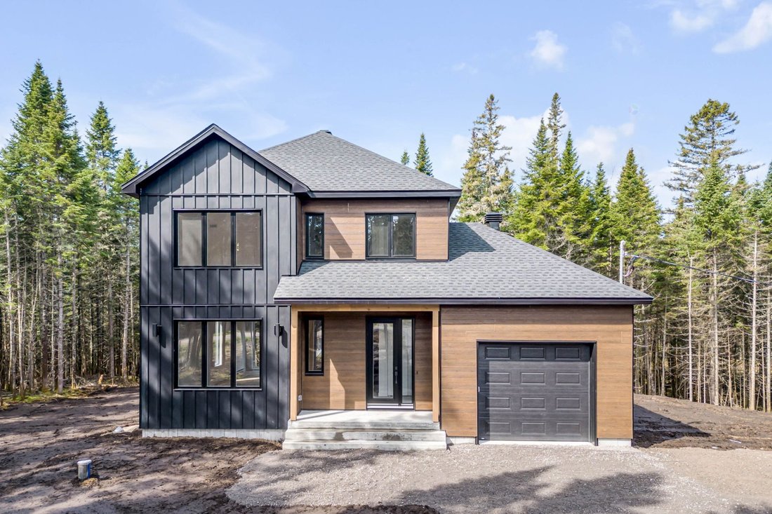 House in Sainte-Brigitte-de-Laval, Quebec, Canada 2 - 16785316