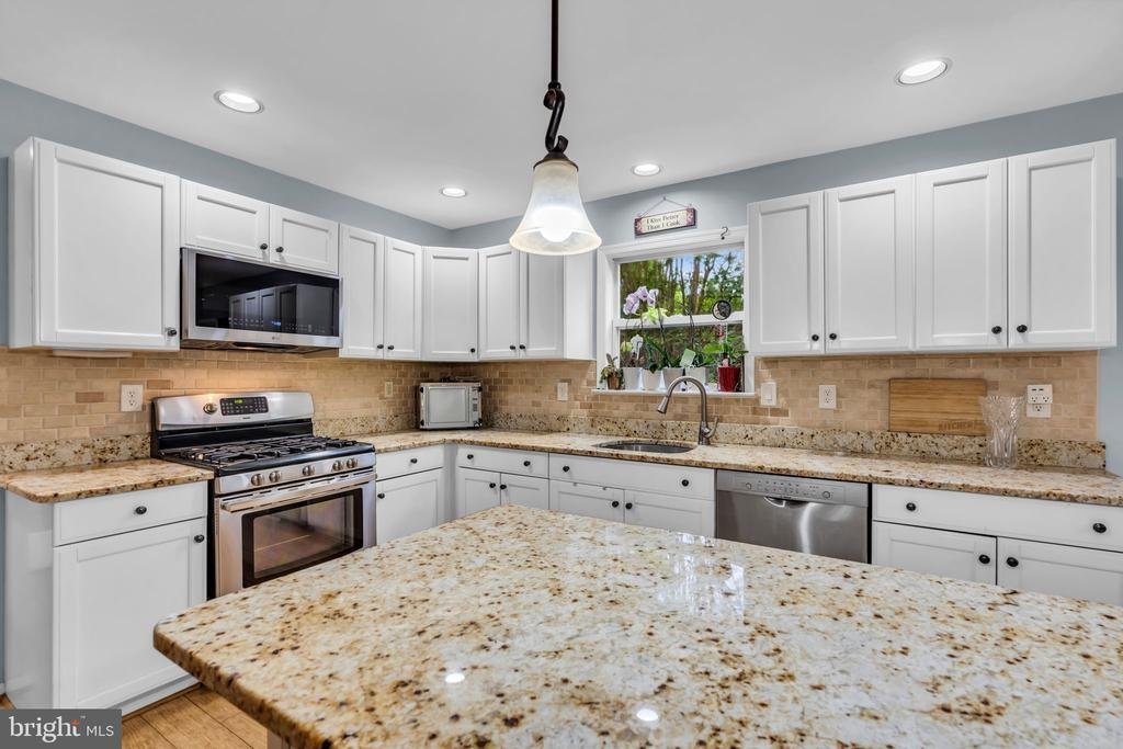 House in Robbinsville Township, New Jersey, United States 5 - 18045364