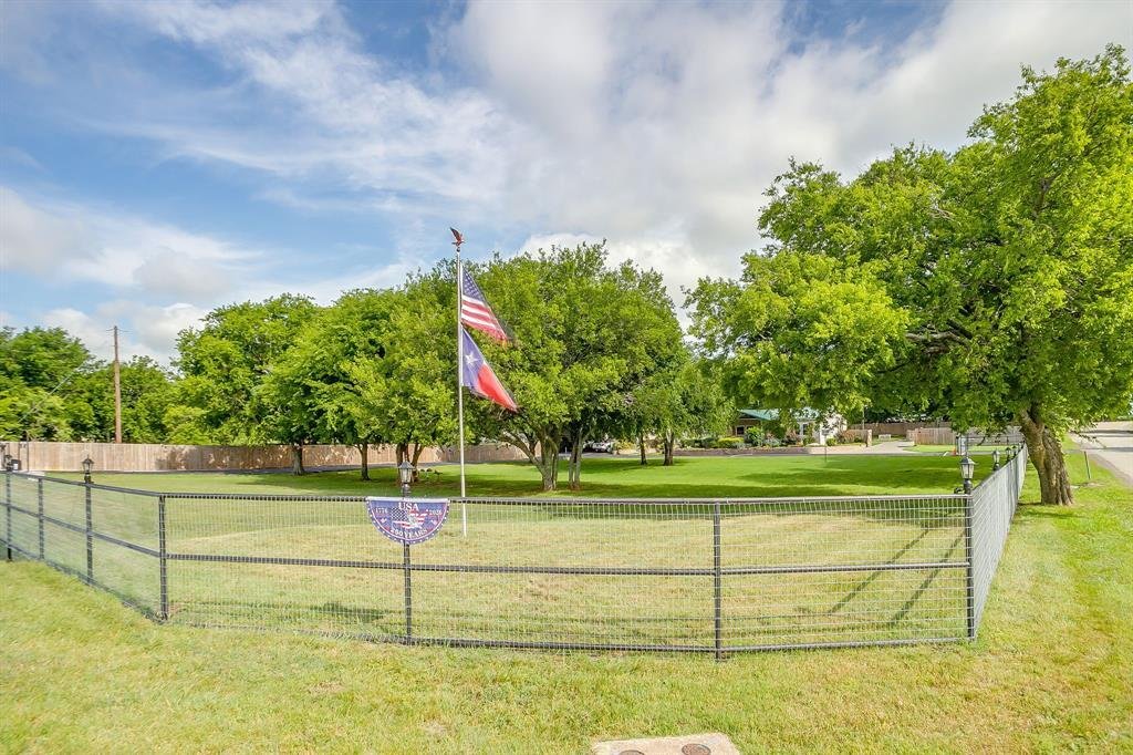 House in Joshua, Texas, United States 2 - 18042181