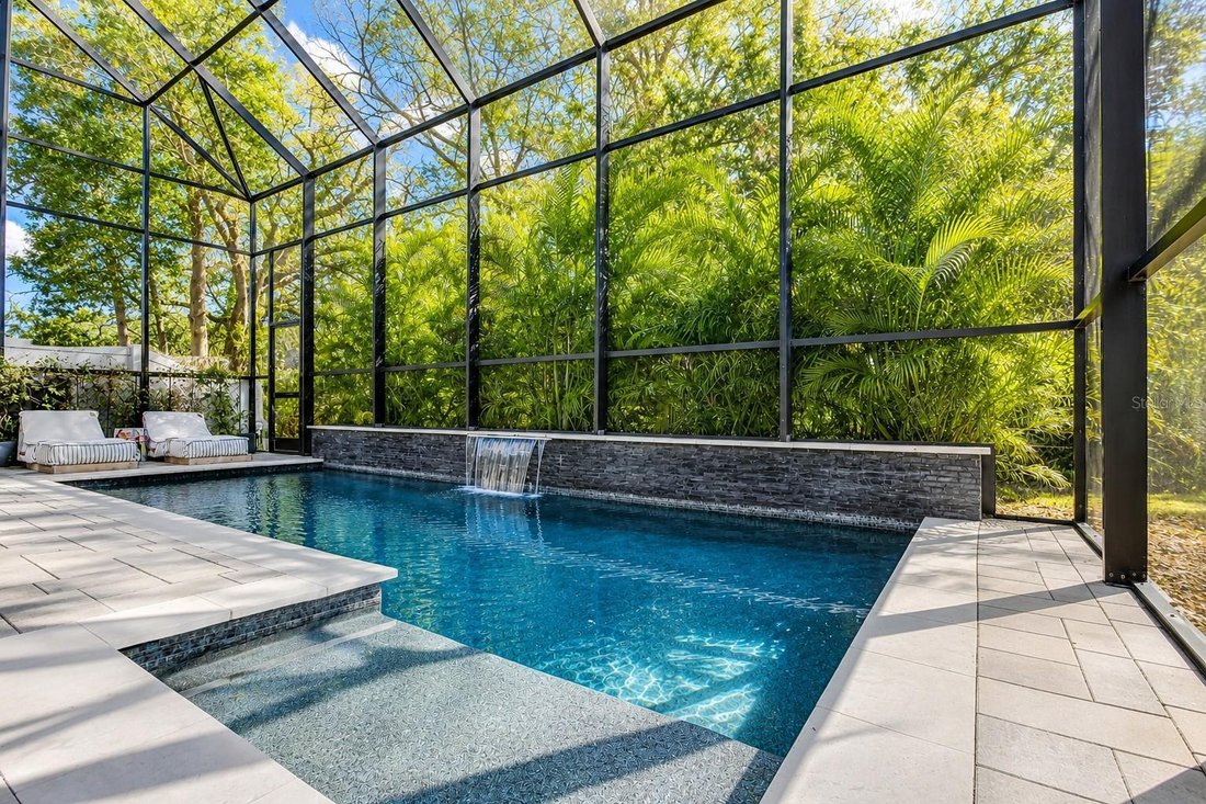 House in Tampa, Florida, United States 2 - 17302091