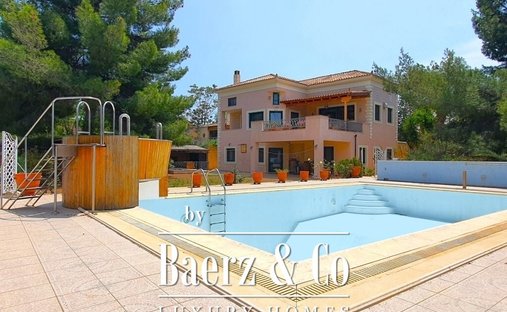 Villa in Koinotita Kranidiou, Kranidi, Griechenland 1