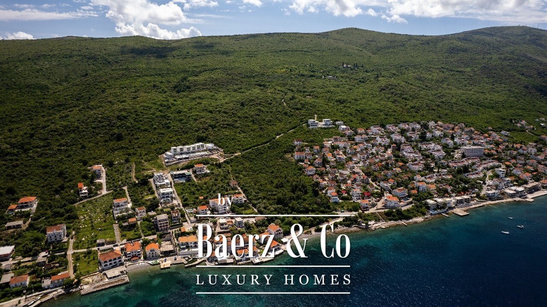Penthouse in Tivat, Tivat Municipality, Montenegro 2 - 14624873