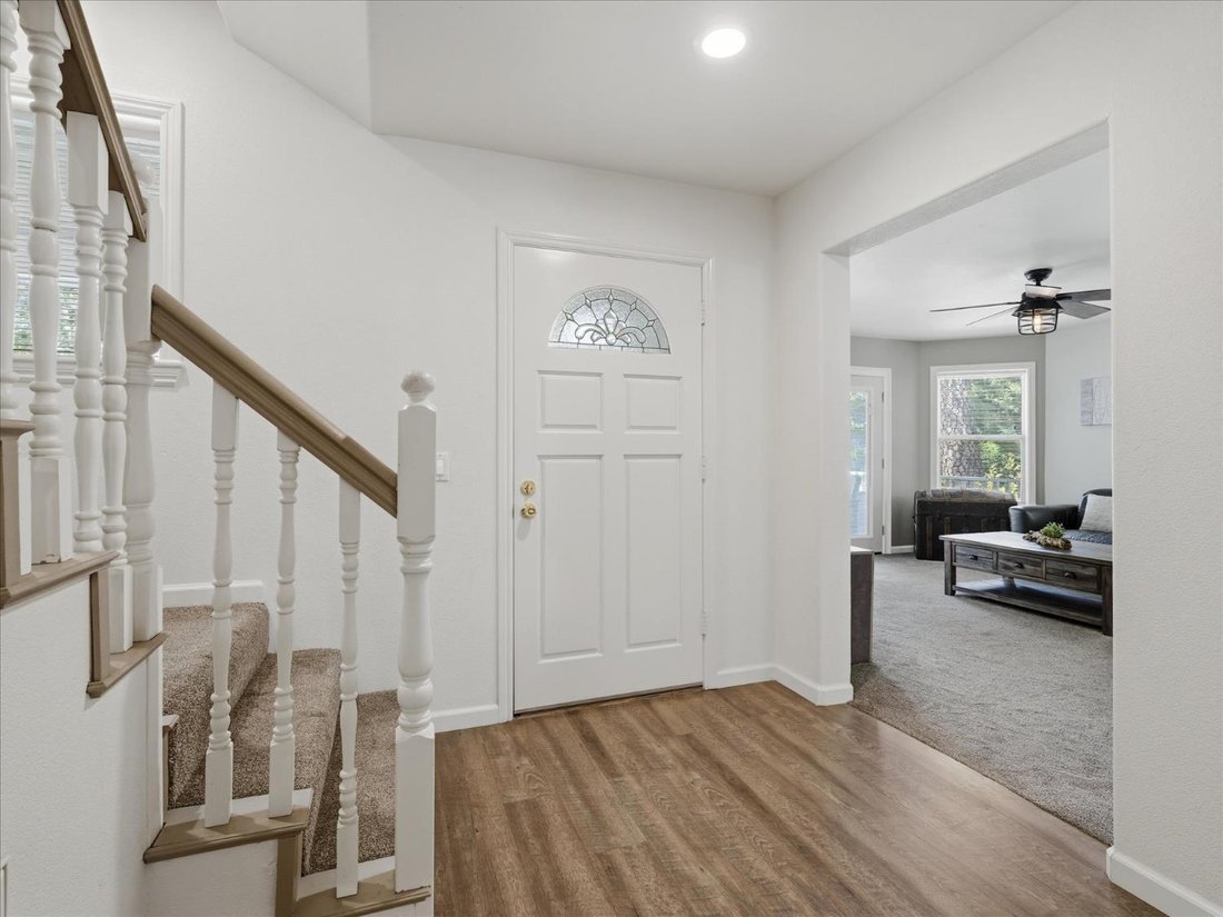 House in Bass Lake, California, United States 4 - 18046166