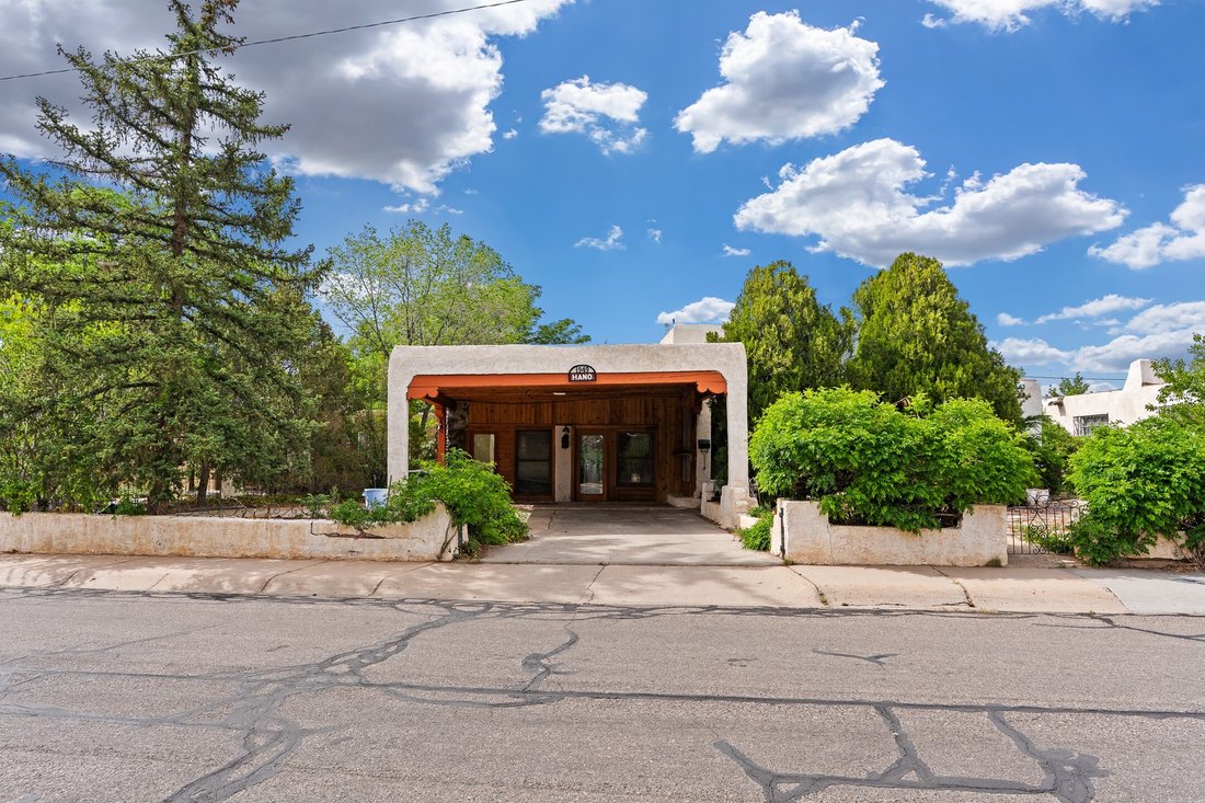 House in Santa Fe, New Mexico, United States 1 - 18048039