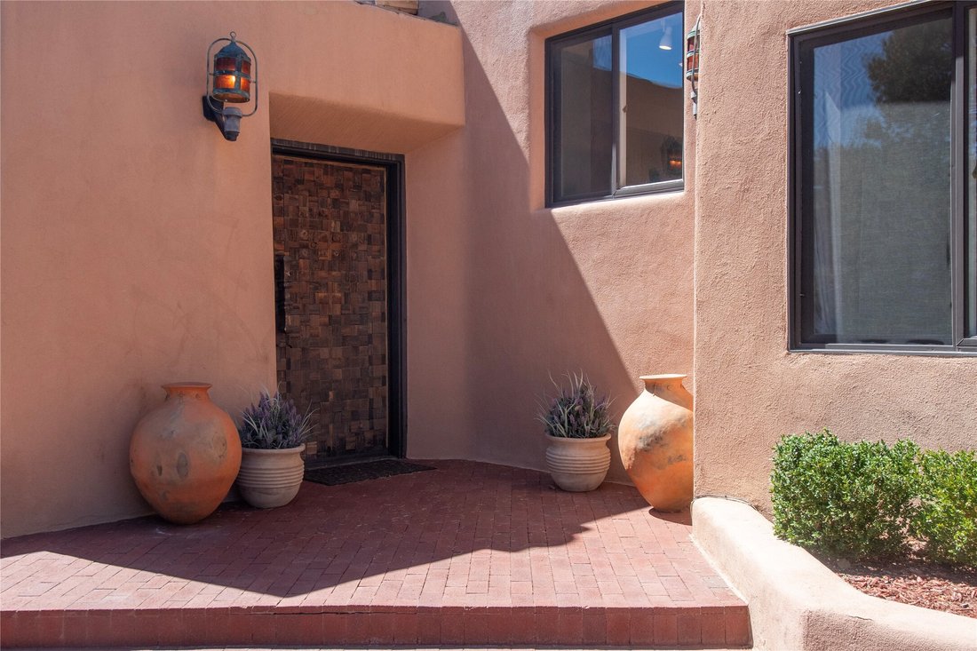 House in Santa Fe, New Mexico, United States 4 - 18040067