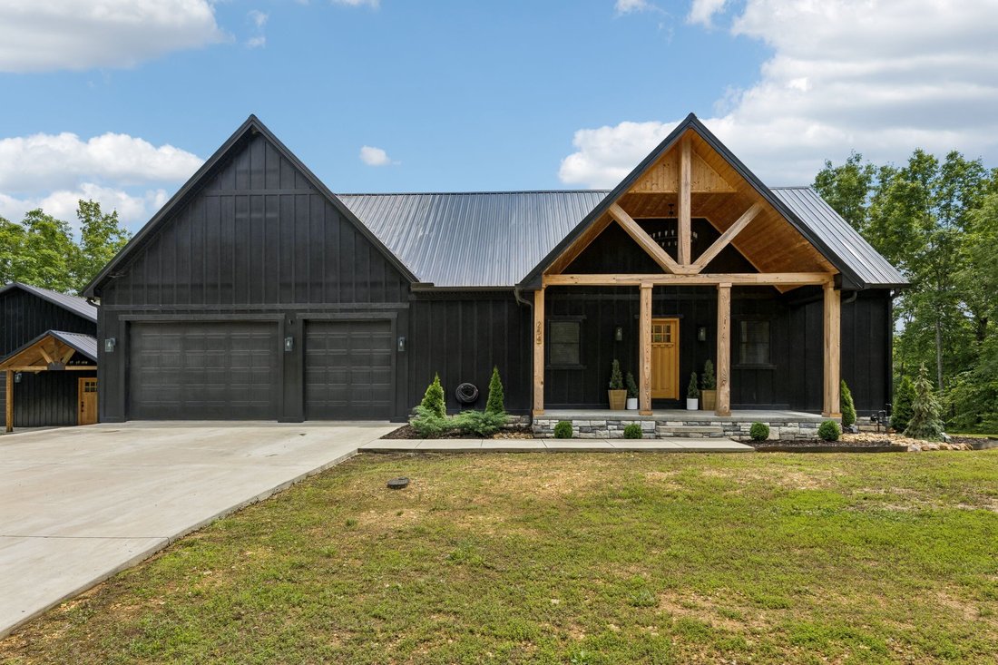 House in Hohenwald, Tennessee, United States 1 - 18042306