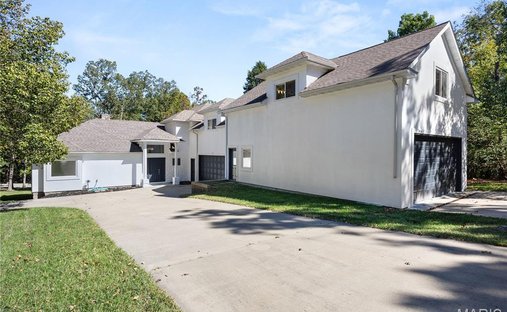 House in Sunrise Beach, Missouri, United States 1