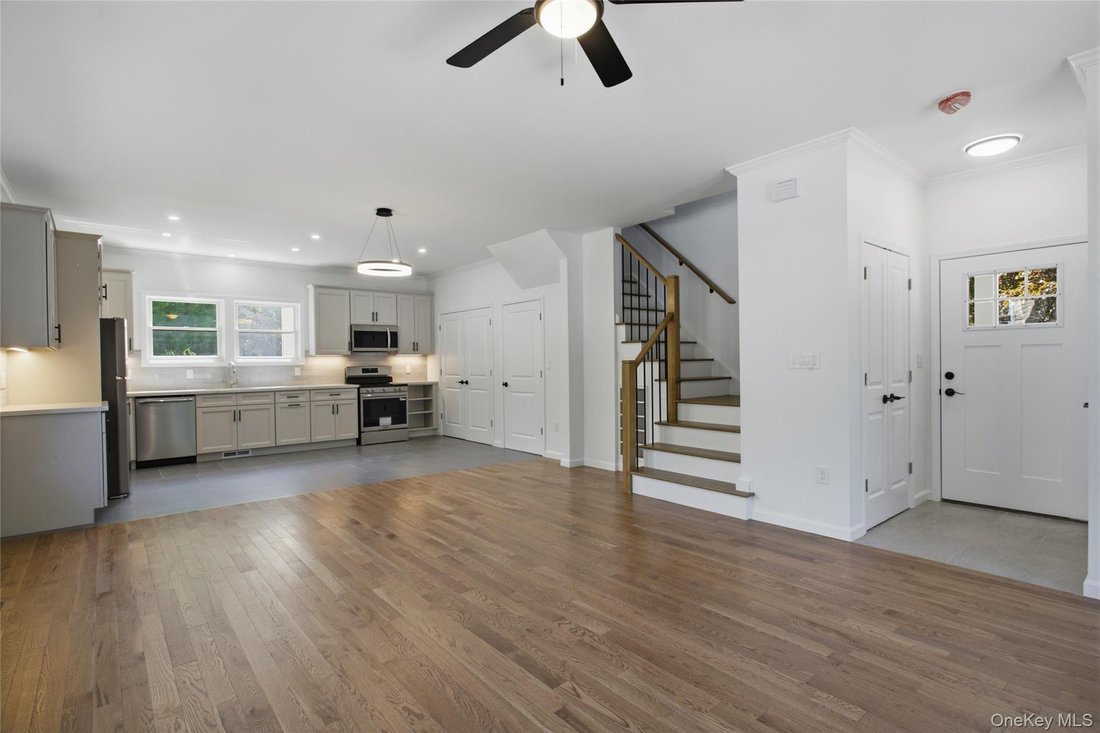 Apartment in Yonkers, New York, United States 5 - 18046642