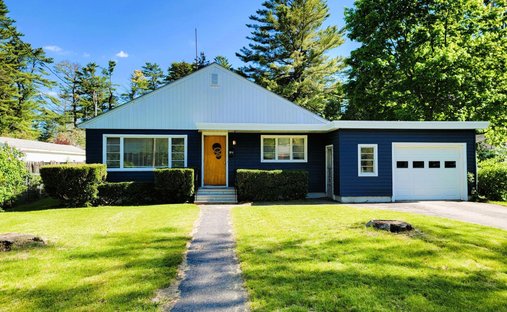 House in Brunswick, Maine, United States 1