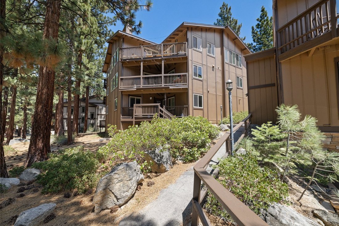 Townhouse in Glenbrook, Nevada, United States 1 - 18035549