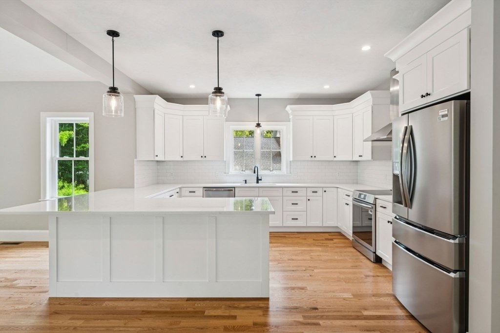 House in Holden, Massachusetts, United States 3 - 18037495