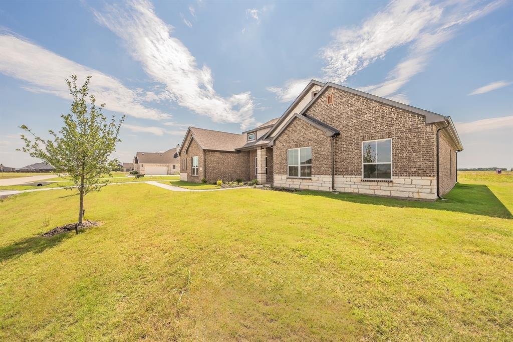 House in Venus, Texas, United States 3 - 18050033