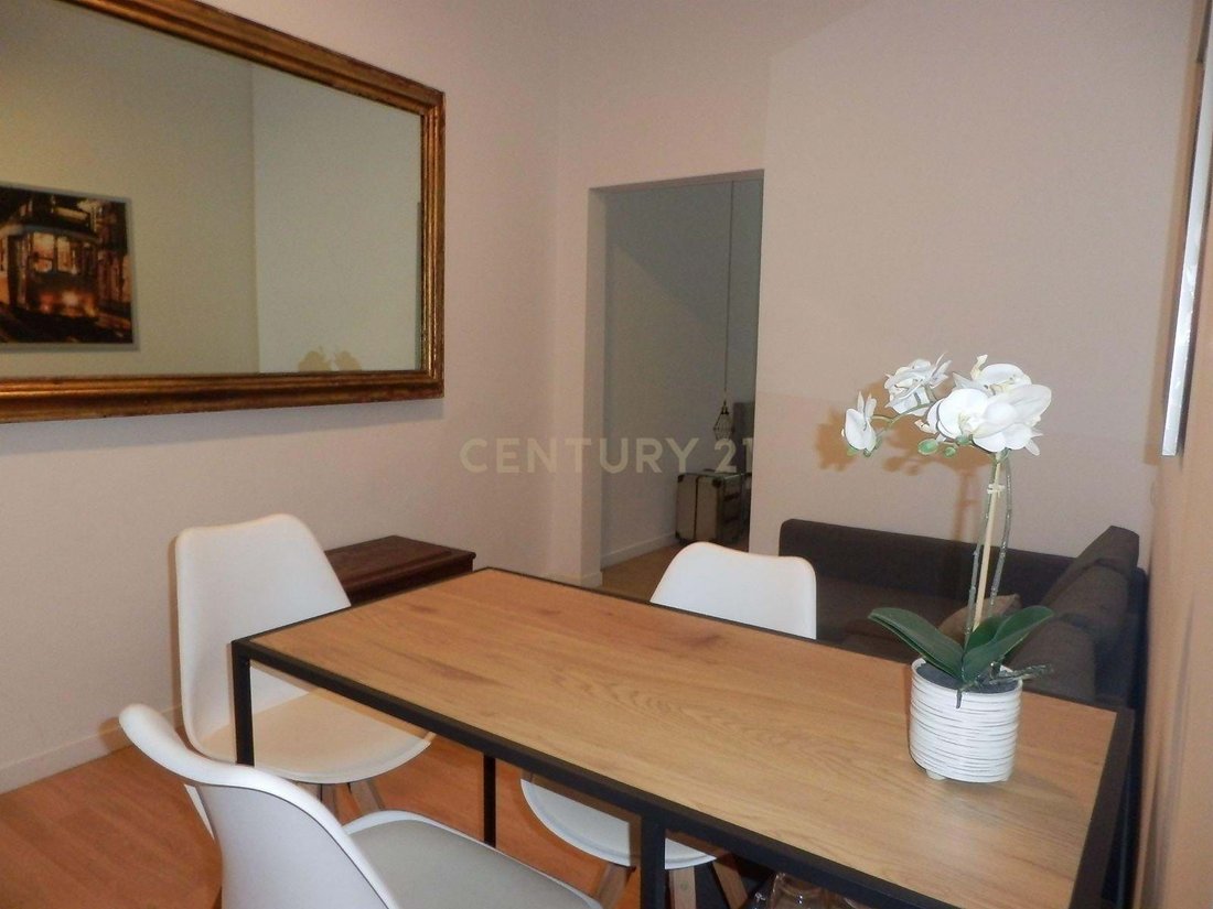 Apartment in Misericordia, Lisbon, Portugal 1 - 15969012