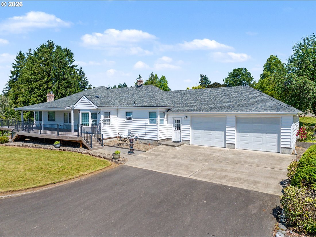 House in Troutdale, Oregon, United States 1 - 18043724
