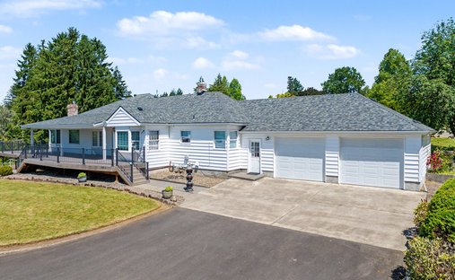 House in Troutdale, Oregon, United States 1