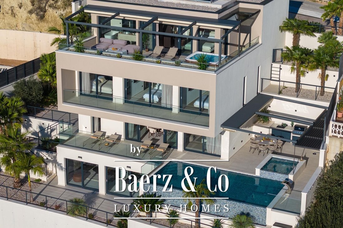 Villa in Grad Omis, Split-Dalmatia County, Croatia 1 - 16895573