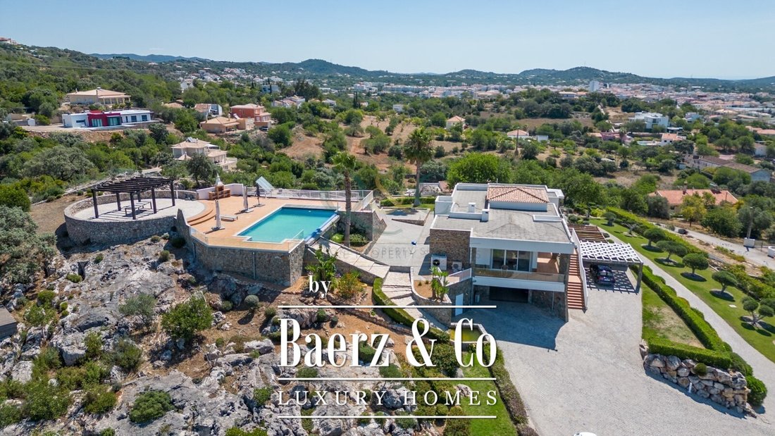 Villa in Sao Bras de Alportel, Algarve, Portugal 1 - 14273820