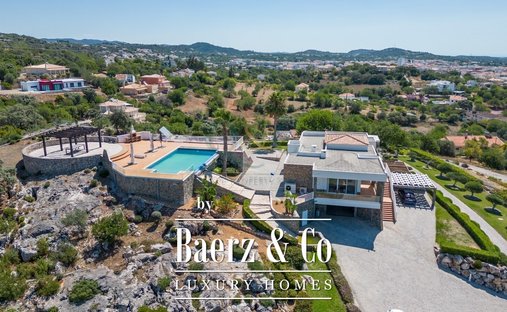 Villa in Sao Bras de Alportel, Algarve, Portugal 1